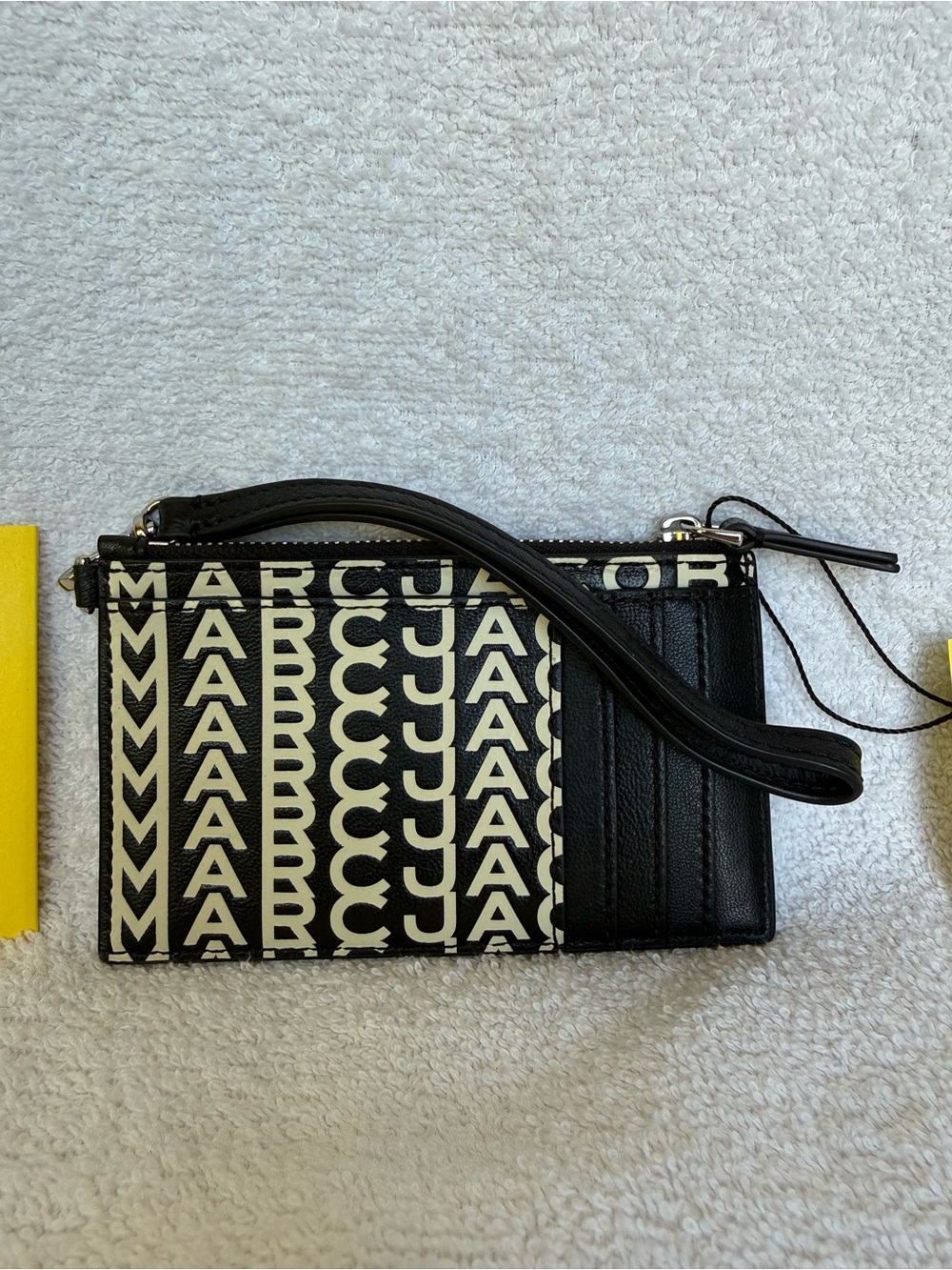Marc Jacobs Black & Cream Signature Logo Wristlet Card Holder